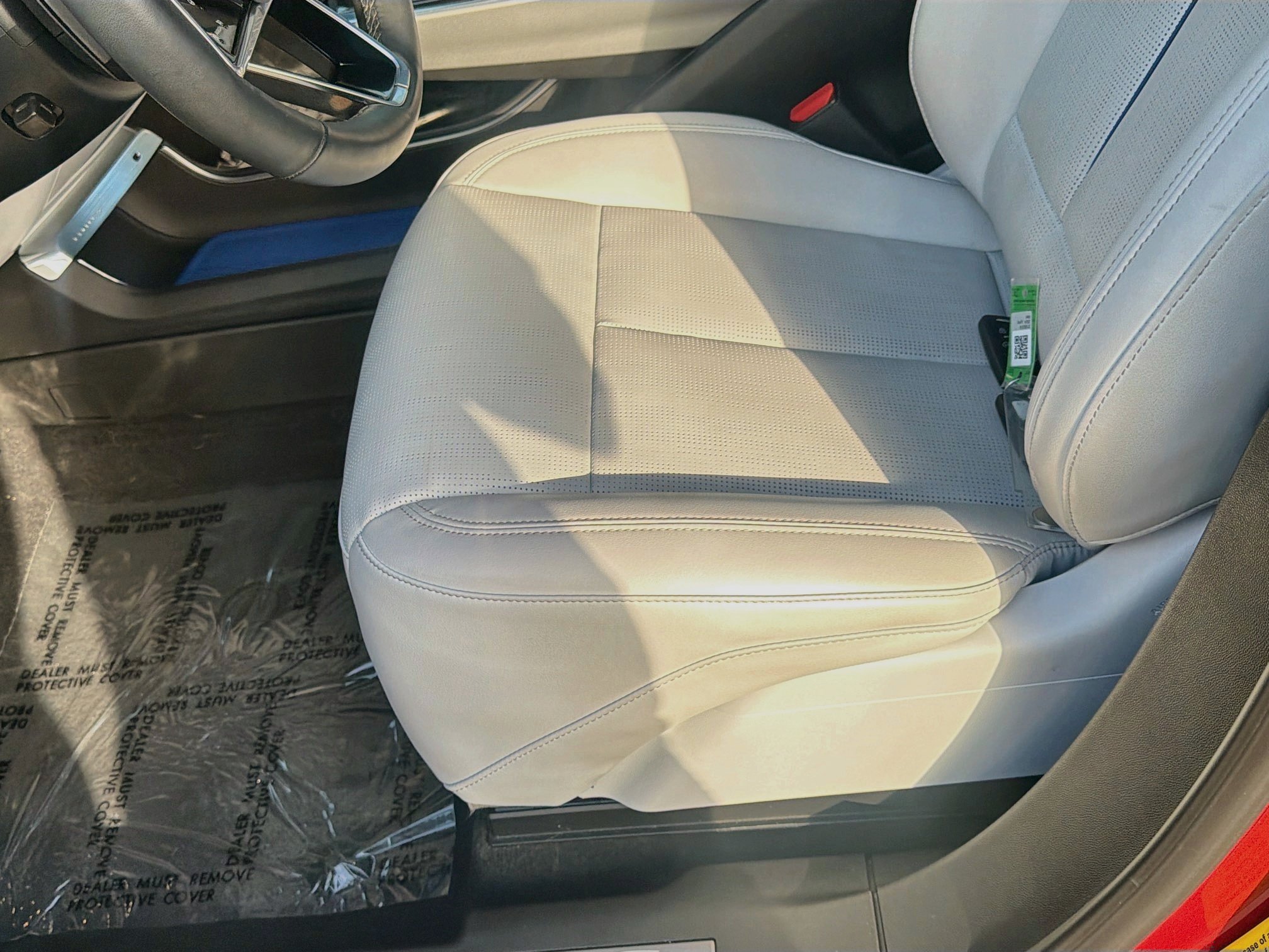 Used 2024 Cadillac Lyriq Sport RWD image 15