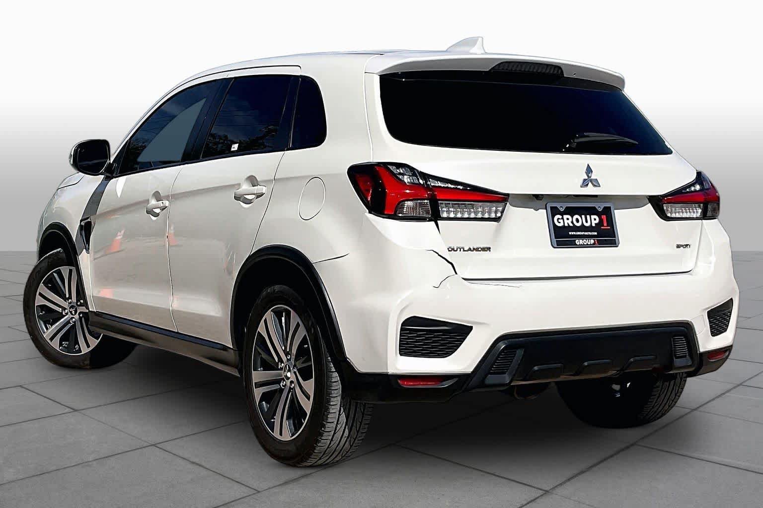 Used 2021 Mitsubishi Outlander Sport SE FWD image 12