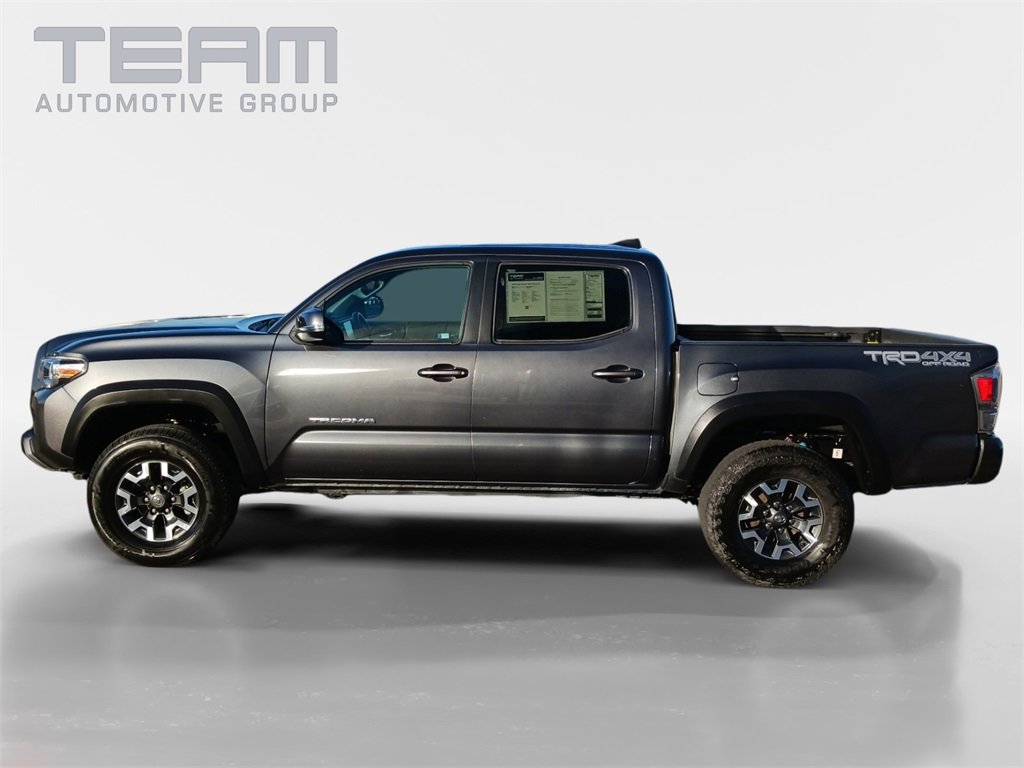 Used 2023 Toyota Tacoma TRD Off-Road image 4