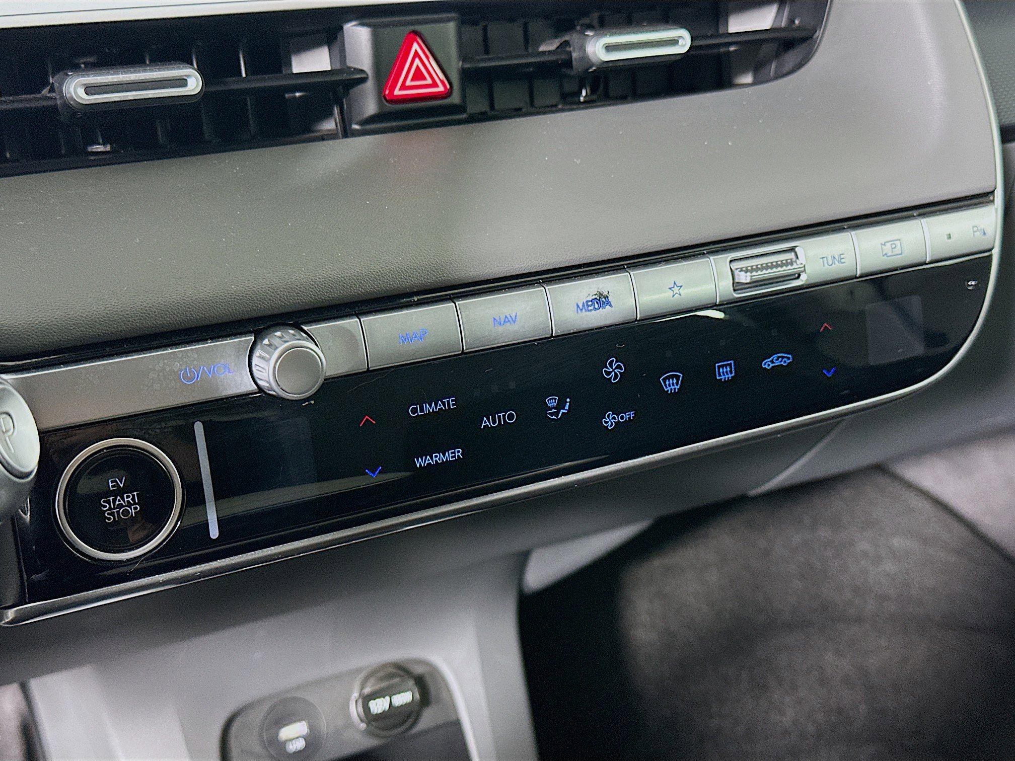 Used 2023 Hyundai Ioniq 5 SE RWD image 24