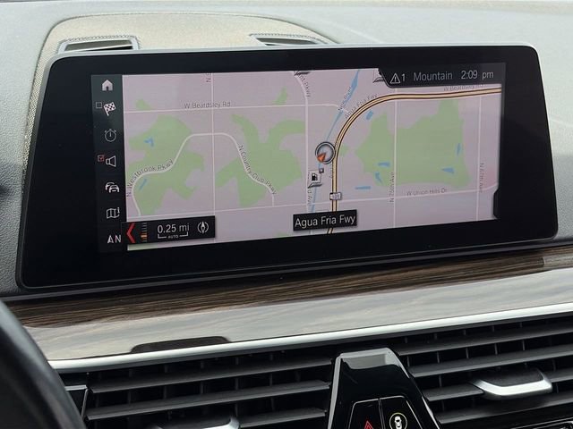 Used 2019 BMW 530e w/ Convenience Package image 28