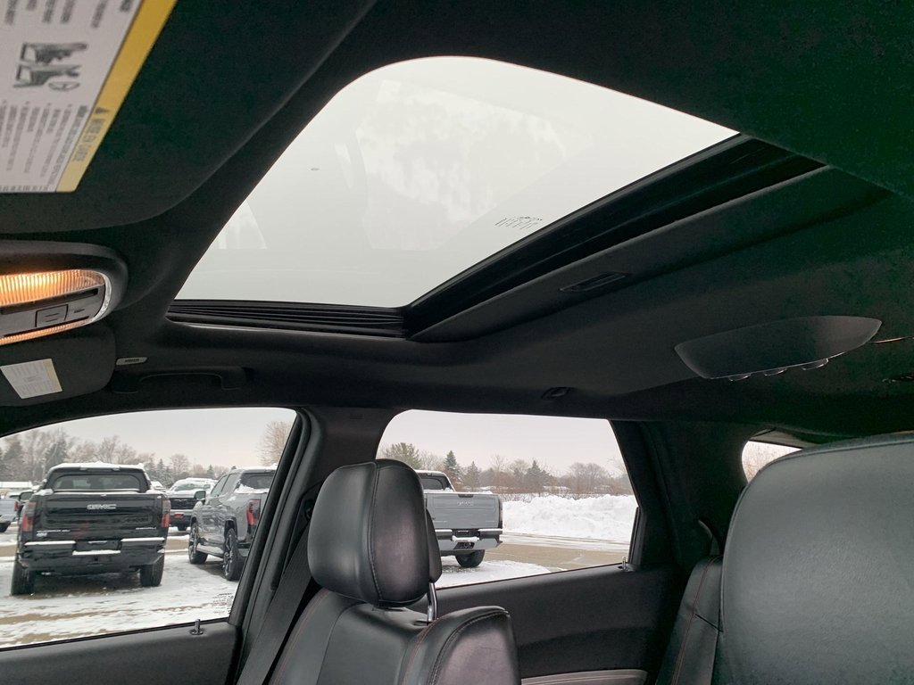 Used 2017 Dodge Durango R/T image 13