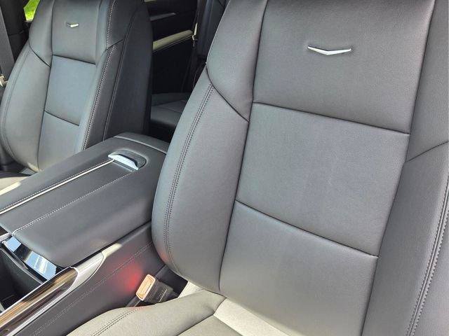 New 2026 Cadillac Escalade 4WD w/ LPO, Floor Liner Package image 15