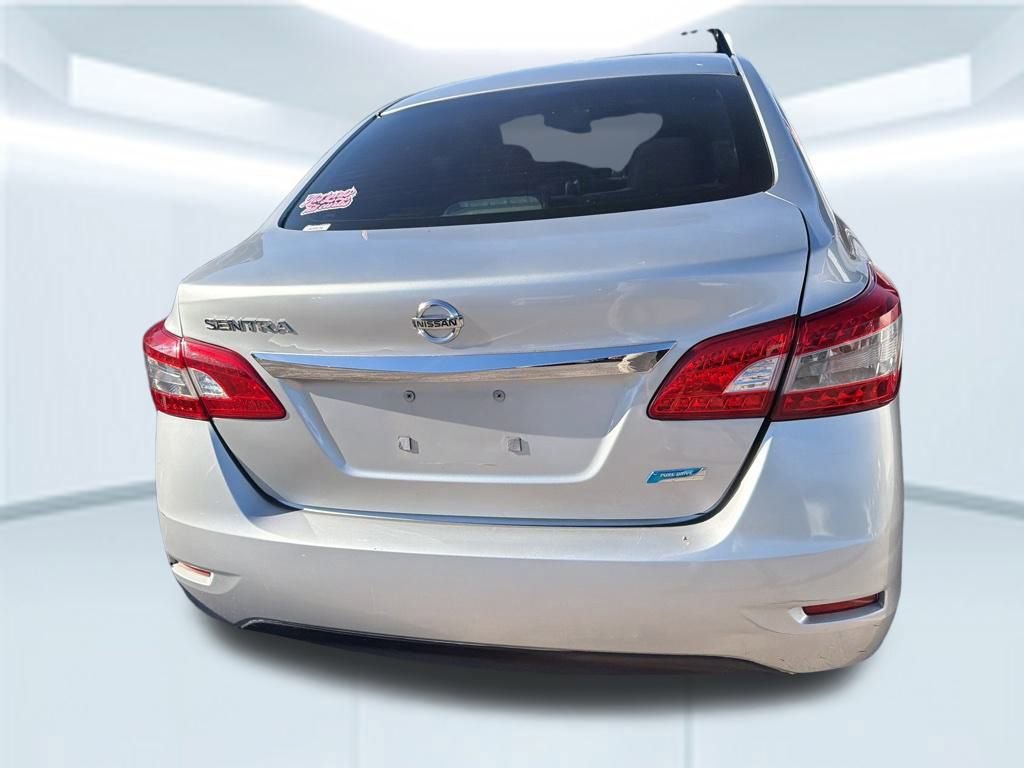 Used 2014 Nissan Sentra S image 10