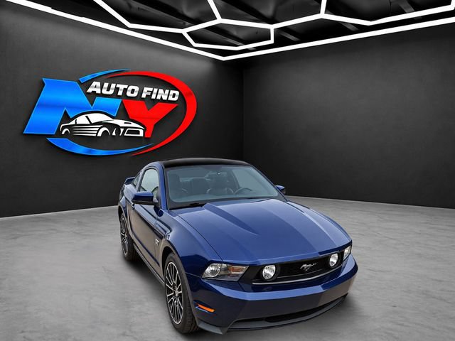 Used 2010 Ford Mustang GT RWD image 2