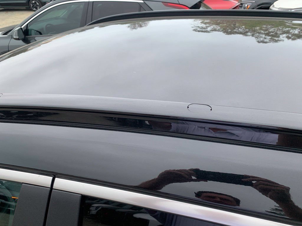 Certified 2023 Kia Niro Wind FWD image 9