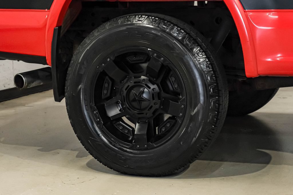 Used 2019 Ford F150 XLT w/ Equipment Group 302A Luxury AWD/4WD image 54