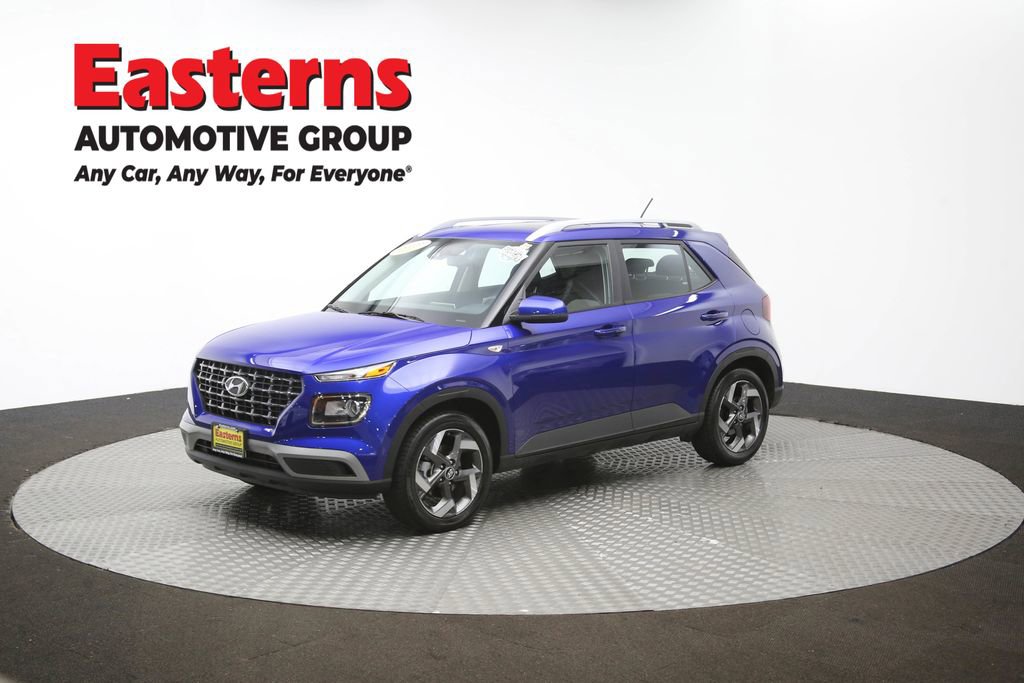 Used 2025 Hyundai Venue SEL image 57