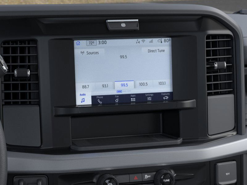 New 2026 Ford F550 4x4 Crew Cab image 14