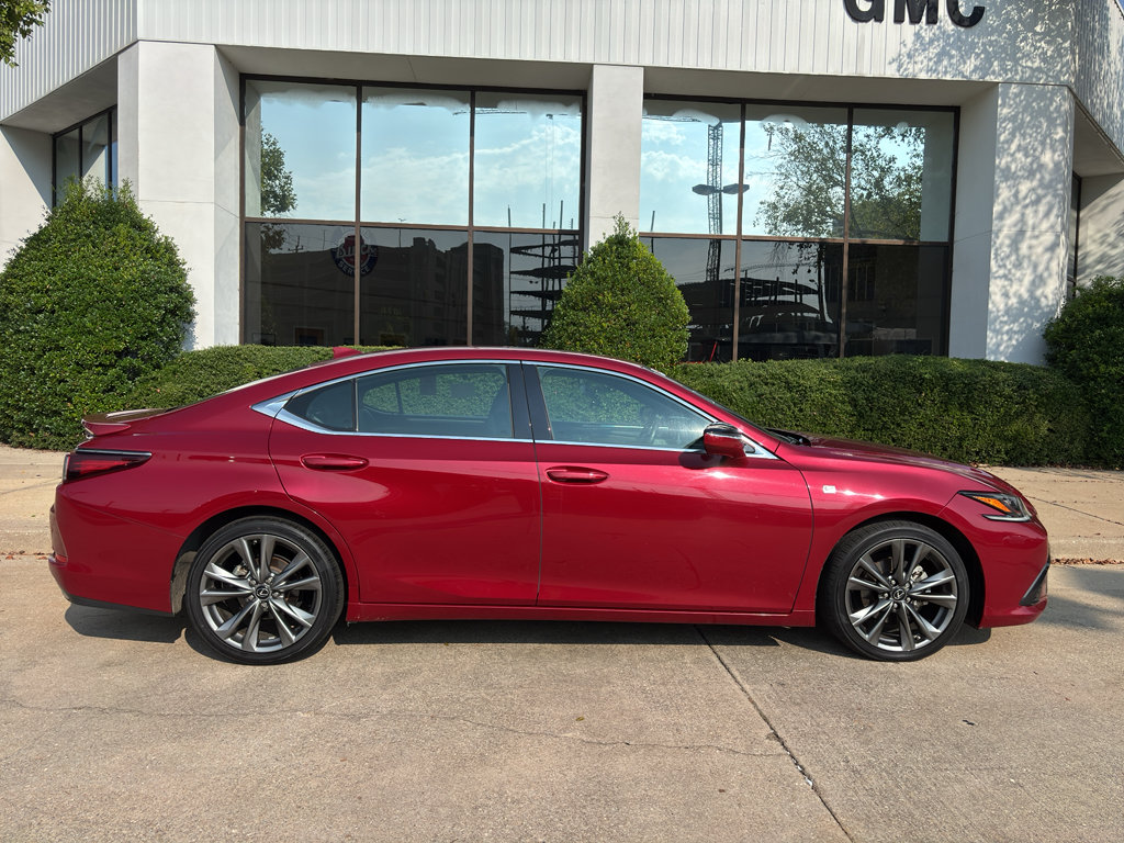 Used 2019 Lexus ES 350 F Sport w/ Accessory Package FWD image 9