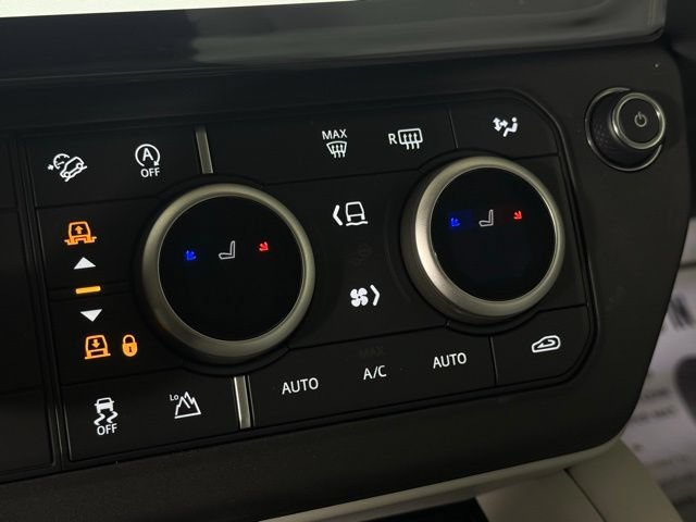 Used 2026 Land Rover Defender 110 S AWD/4WD image 35