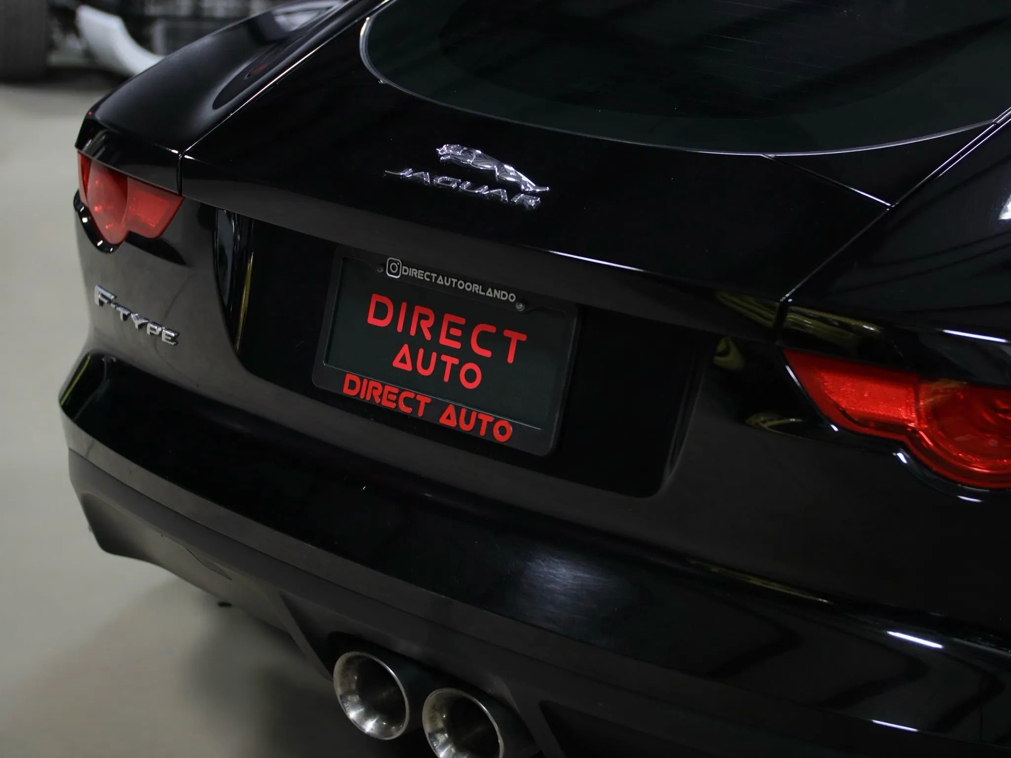 Used 2017 Jaguar F-TYPE Coupe image 14