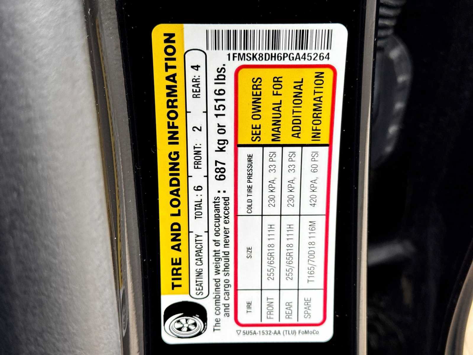 Used 2023 Ford Explorer XLT w/ Equipment Group 202A AWD/4WD image 37