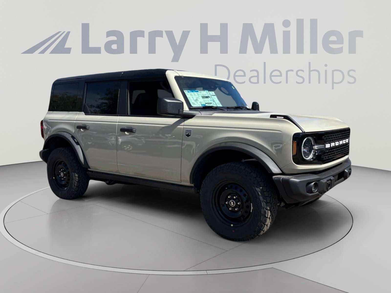 New 2026 Ford Bronco Big Bend w/ Black Diamond Package AWD/4WD image 7