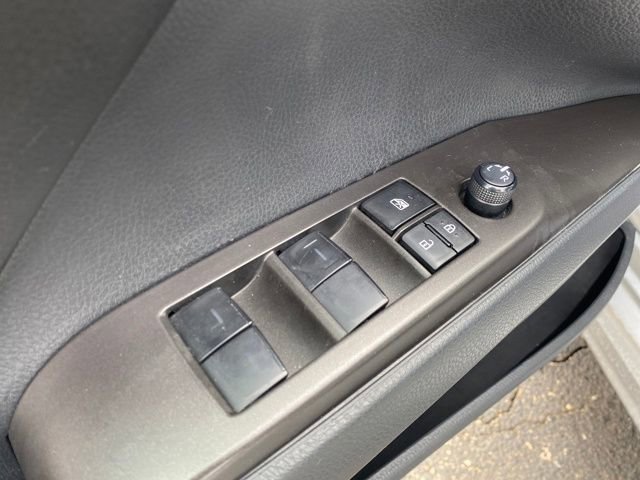 Used 2023 Toyota Camry SE image 14