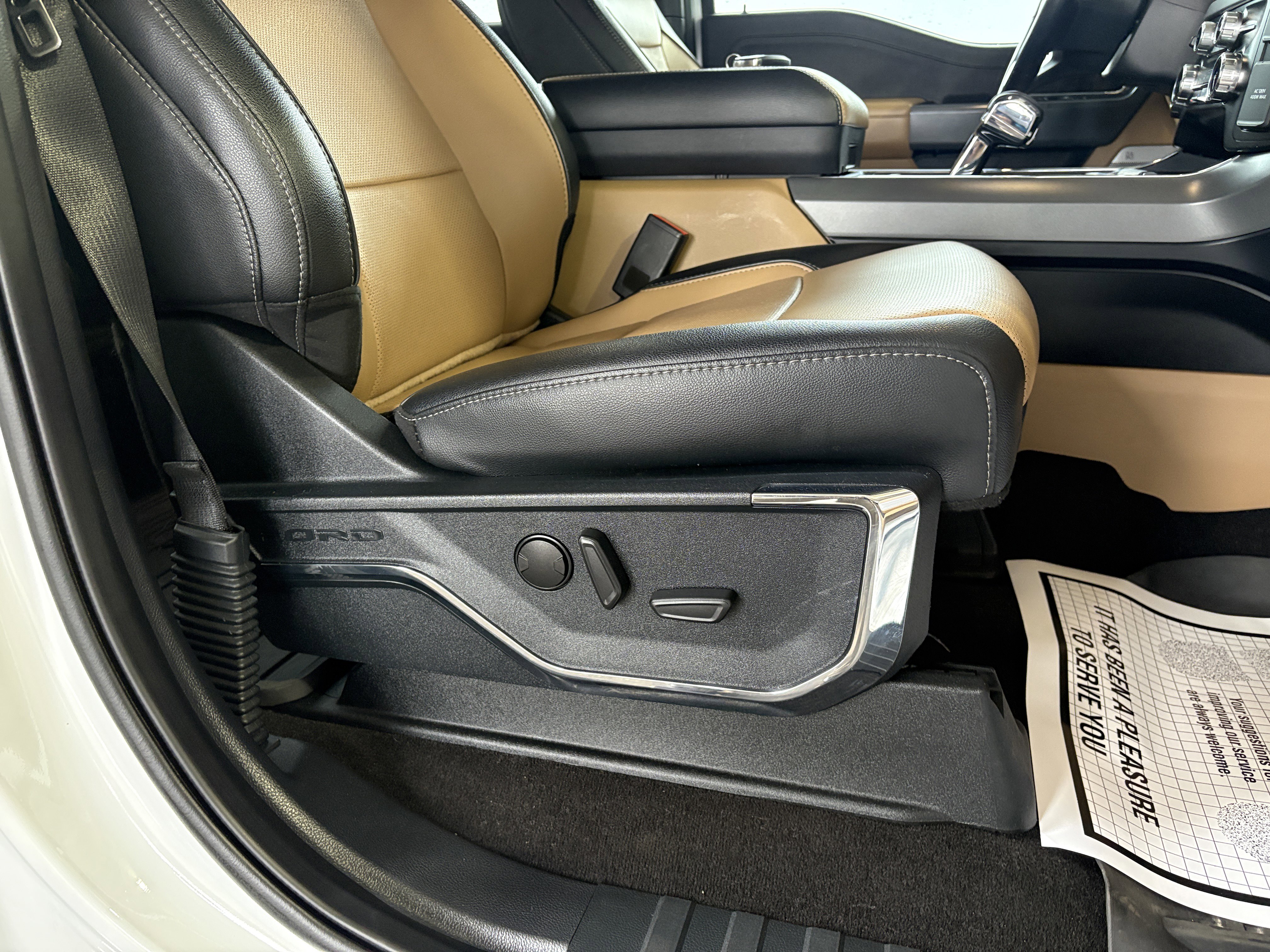 Used 2023 Ford F150 Lariat image 37