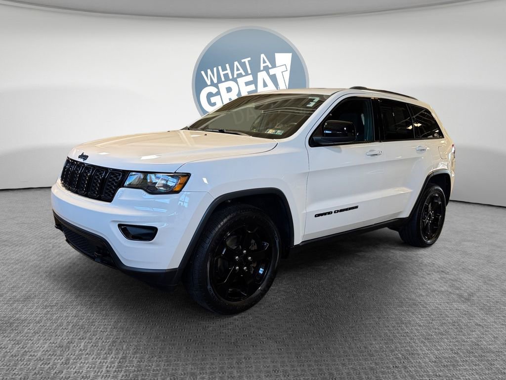 Used 2019 Jeep Grand Cherokee Laredo AWD/4WD image 8