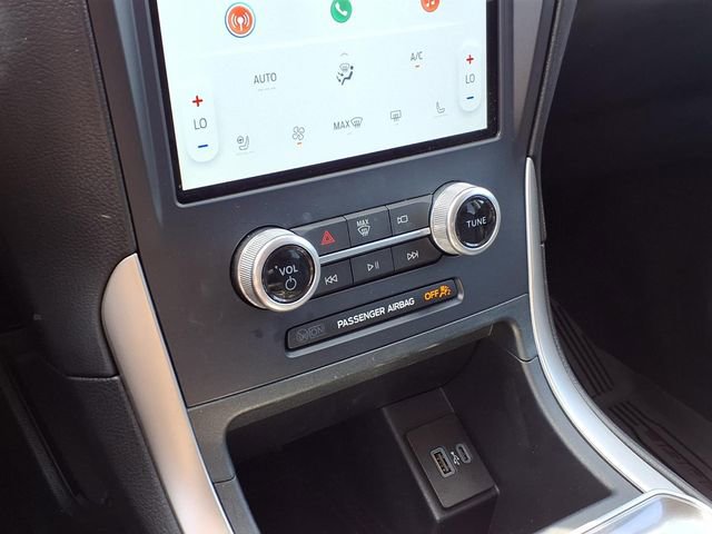 Used 2023 Ford Edge SEL w/ Convenience Package image 9