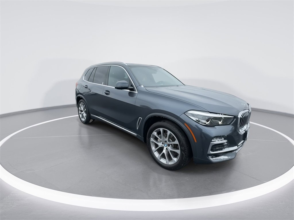 Used 2019 BMW X5 xDrive40i w/ Premium Package 2 image 2