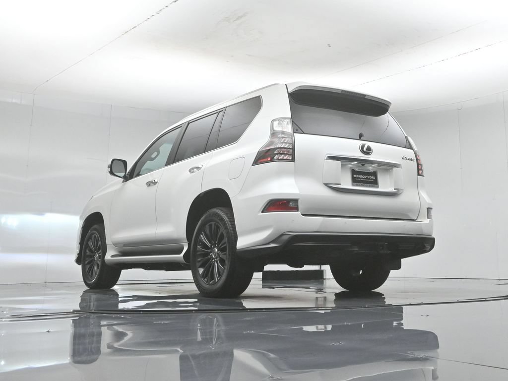 Used 2023 Lexus GX 460 Luxury w/ Sport Design Package AWD/4WD image 54