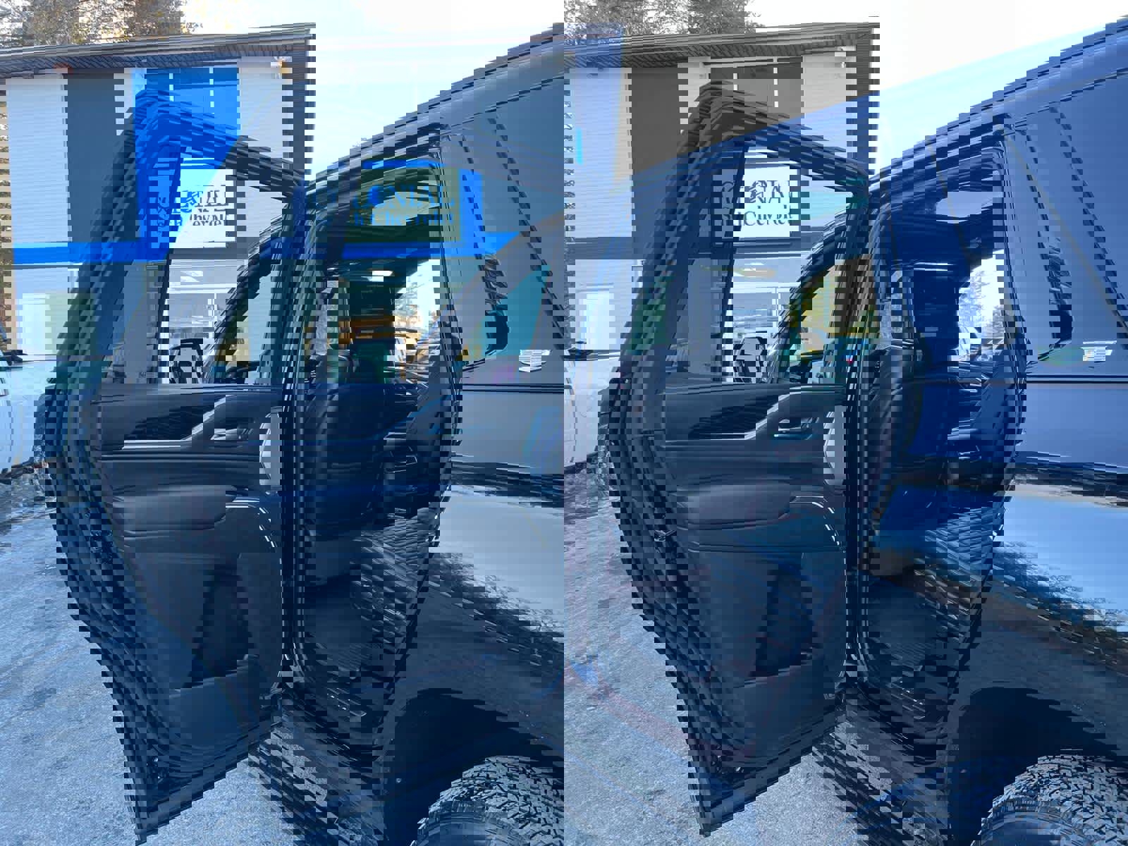 Certified 2024 Cadillac Escalade V w/ LPO, Floor Liner Package image 33