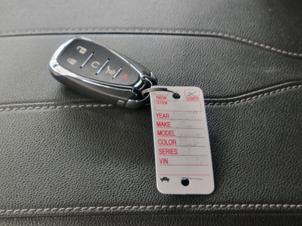 Used 2022 Chevrolet Traverse LT AWD/4WD image 29