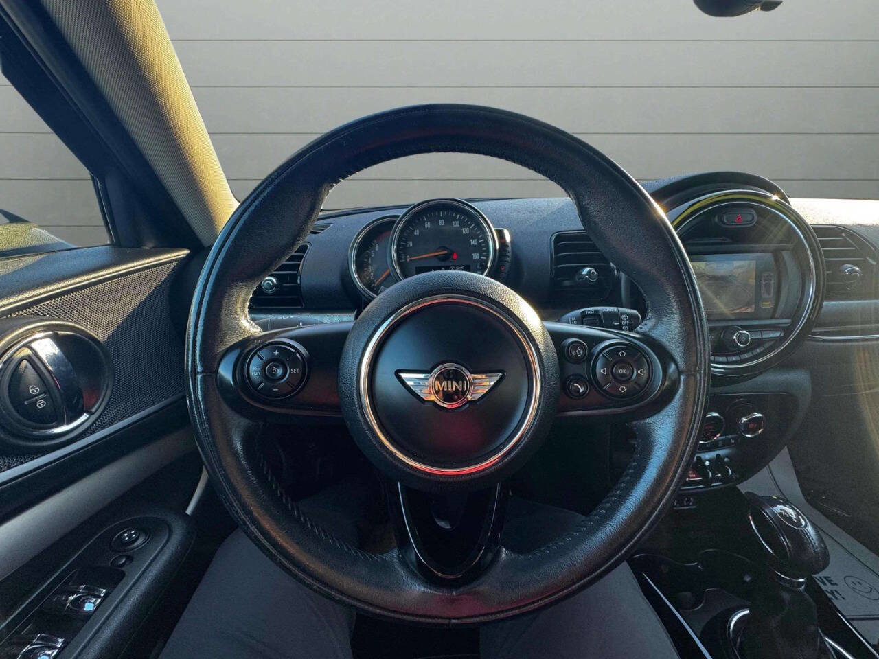 Used 2017 MINI Cooper Clubman S image 21