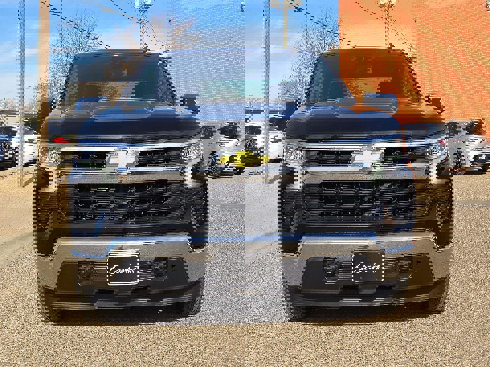 Used 2024 Chevrolet Silverado 1500 LT image 10