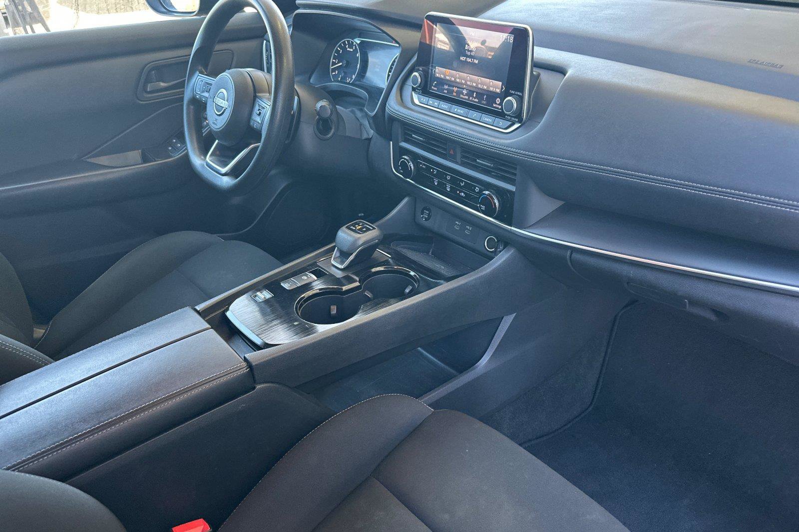 Certified 2024 Nissan Rogue S FWD image 16