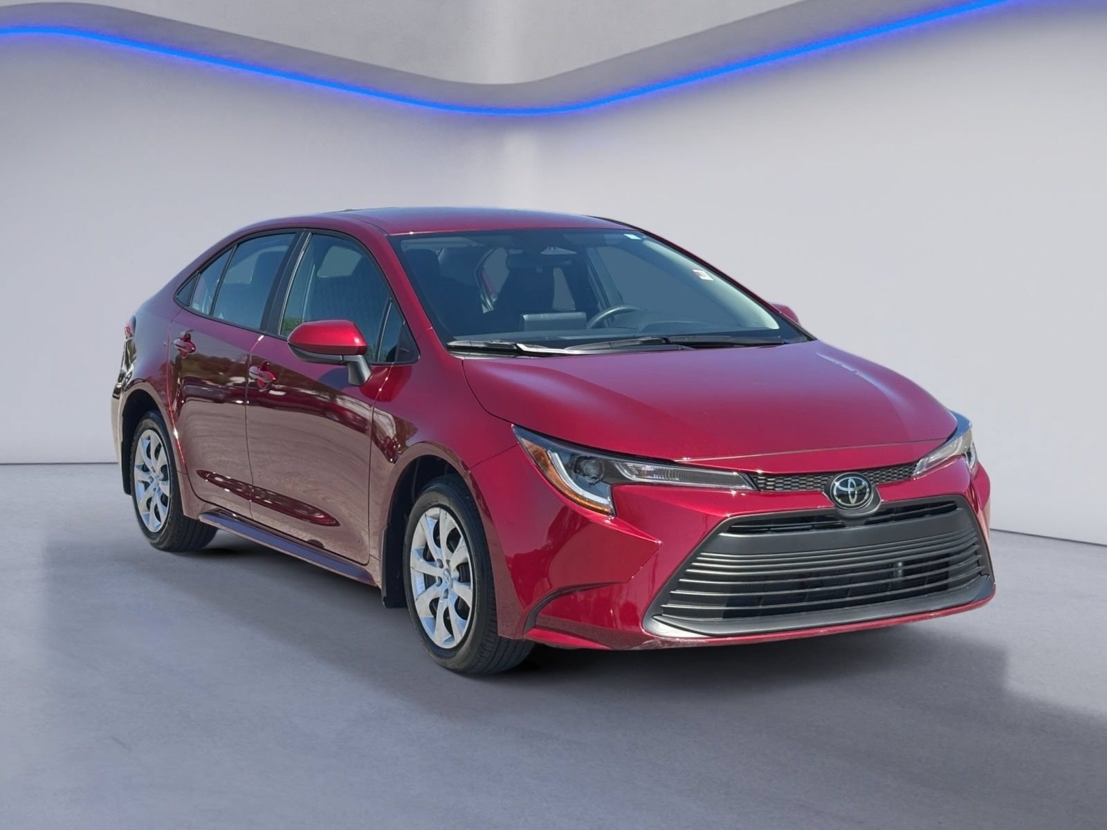 Used 2025 Toyota Corolla LE FWD image 8