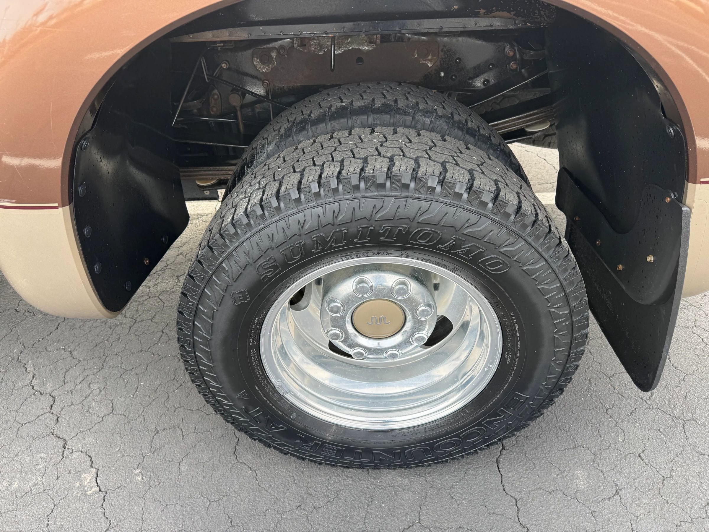 Used 2012 Ford F350 King Ranch w/ King Ranch w/Chrome Pkg image 12