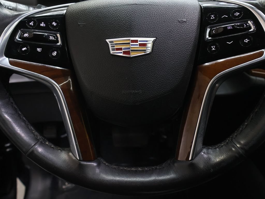 Used 2020 Cadillac Escalade Luxury AWD/4WD image 21