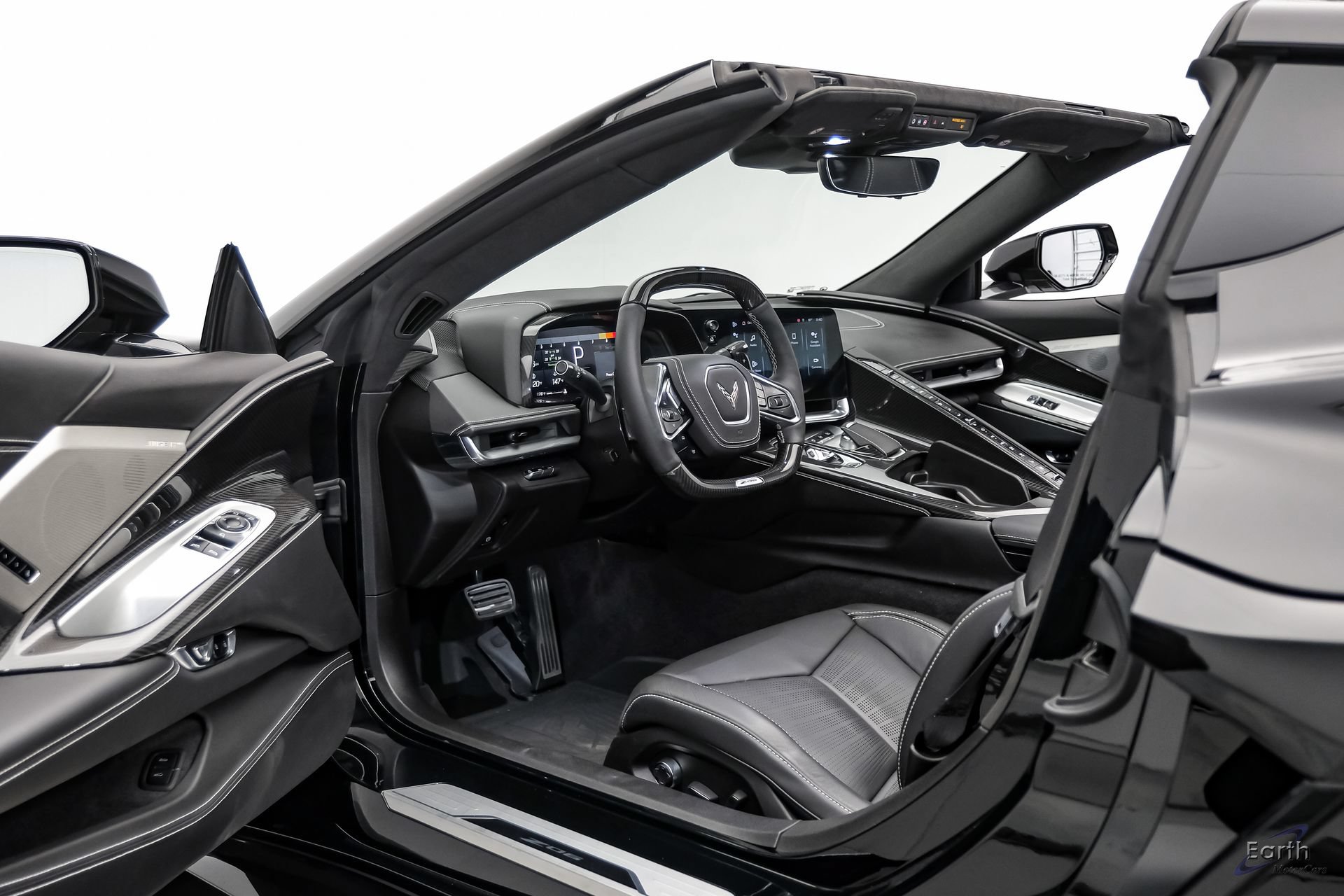 Used 2024 Chevrolet Corvette Z06 RWD image 45