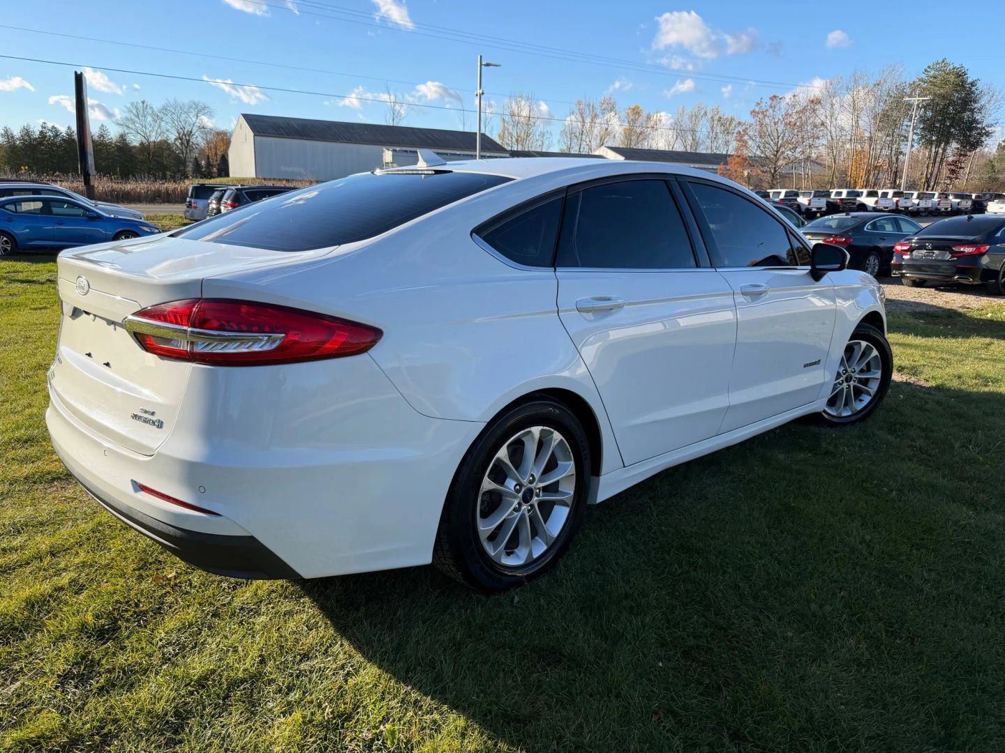 Used 2019 Ford Fusion SE image 5