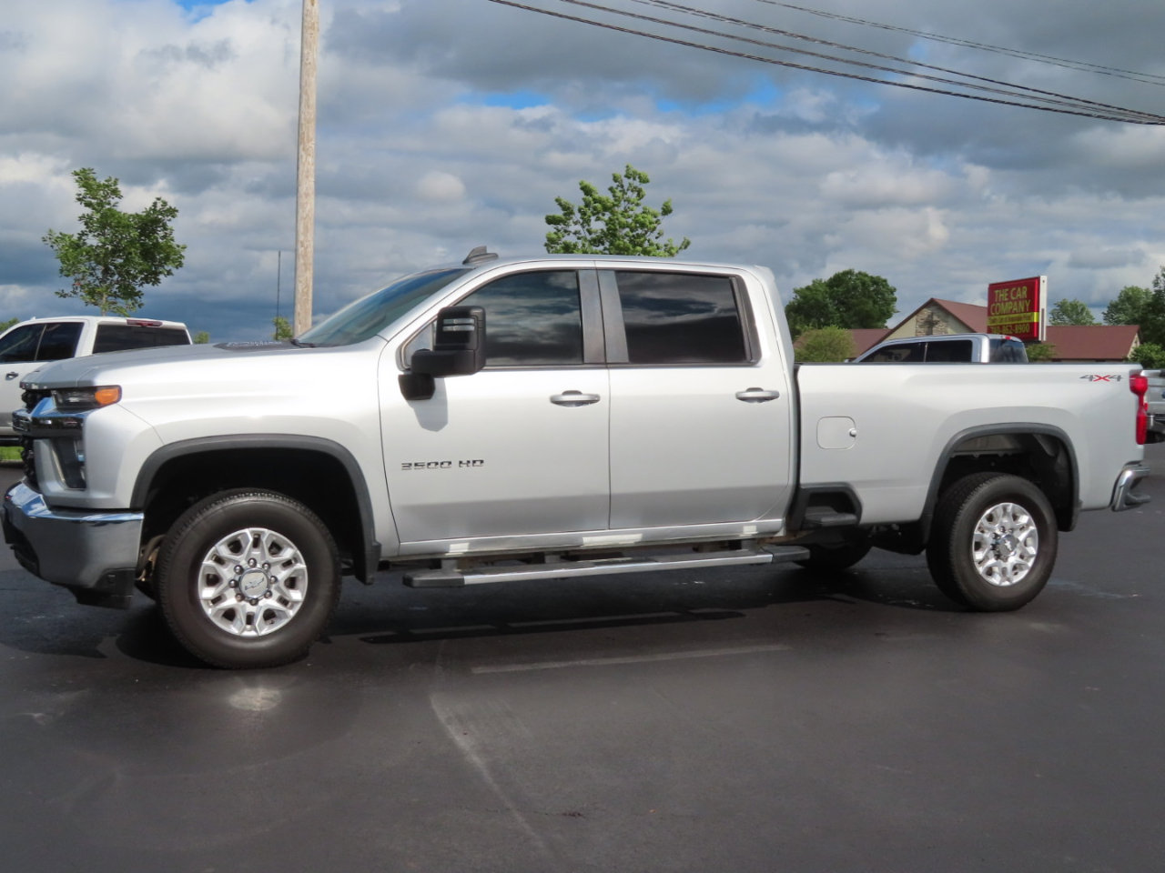 Used 2021 Chevrolet Silverado 3500 LT image 2