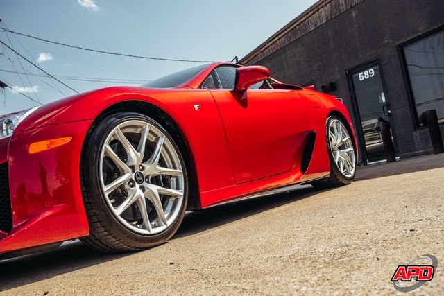Used 2012 Lexus LFA RWD image 34