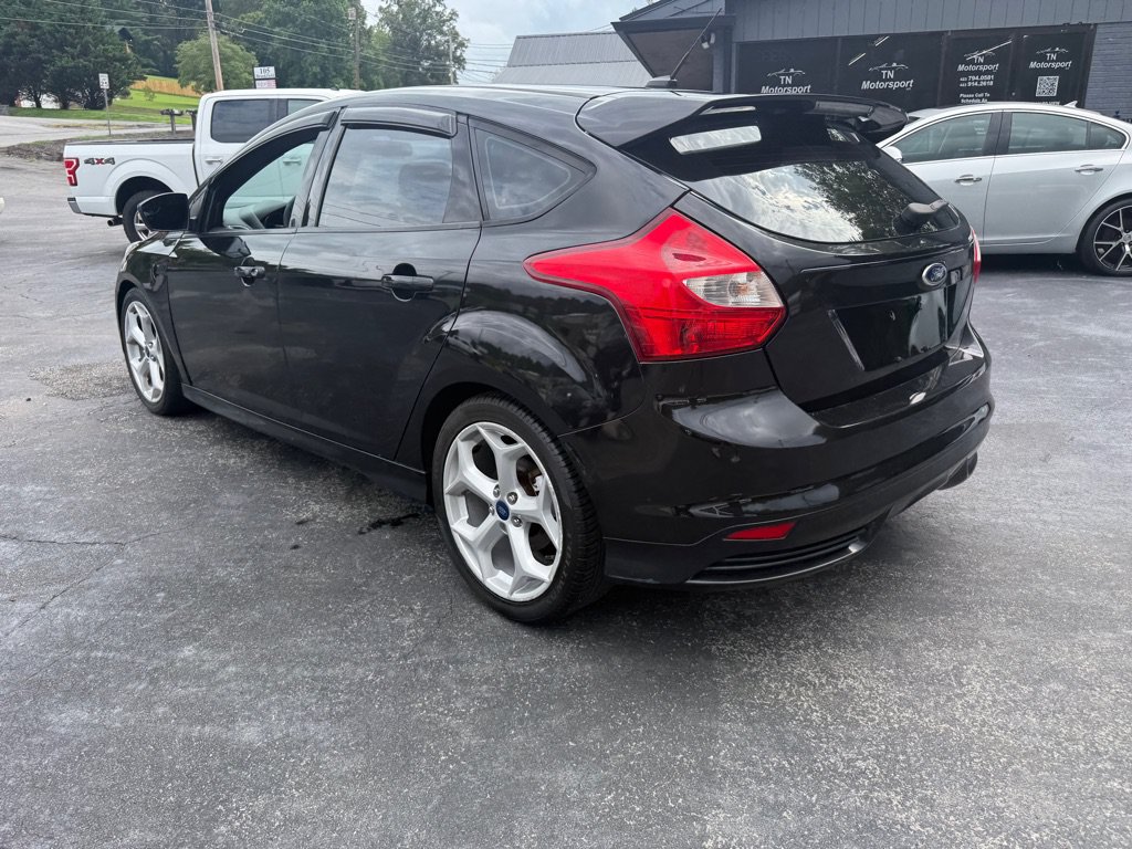 Used 2014 Ford Focus ST w/ Equipment Group 202A FWD image 18