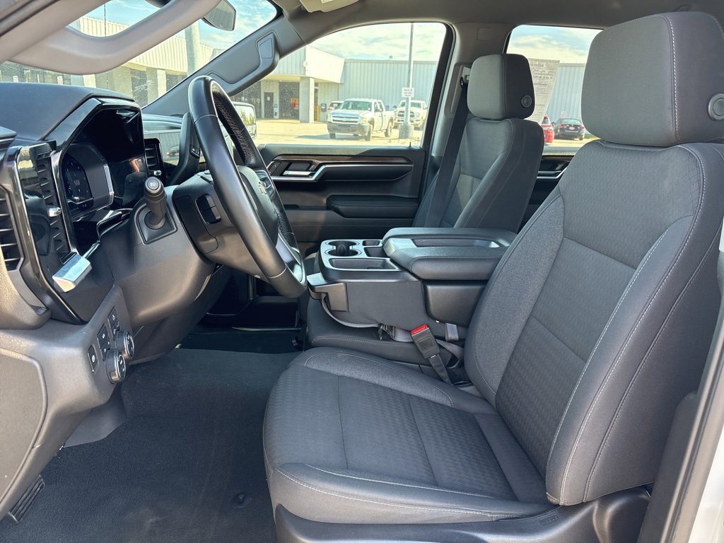 Used 2023 Chevrolet Silverado 1500 LT w/ Protection Package image 11