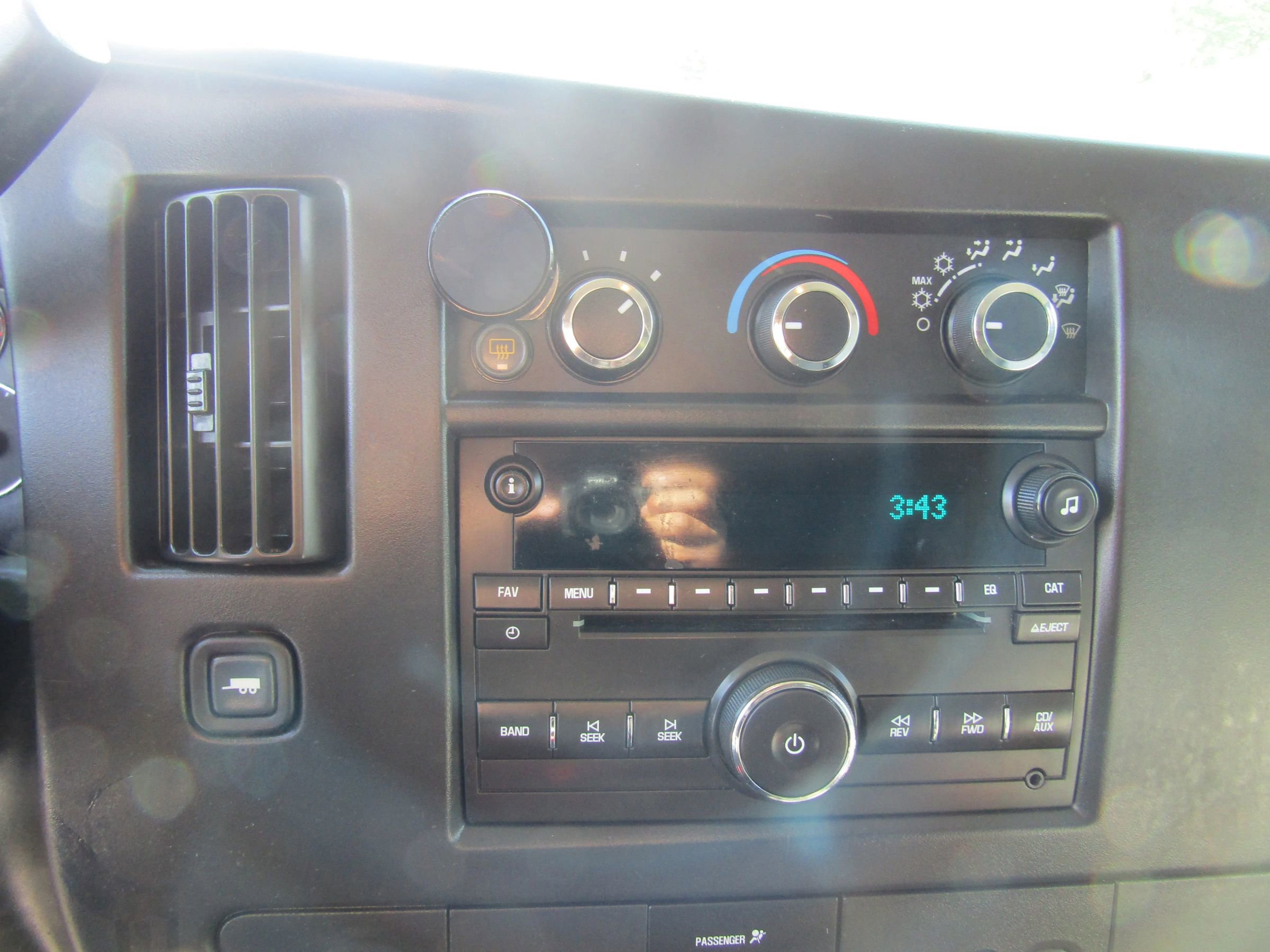 Used 2012 Chevrolet Express 3500 LT w/ LT Preferred Equipment Group RWD image 26