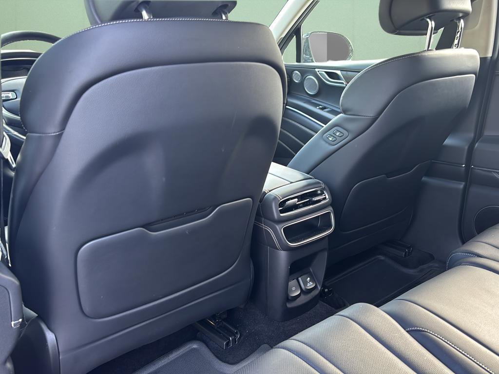 Used 2022 Genesis GV80 2.5T w/ Advanced Package 03 image 22