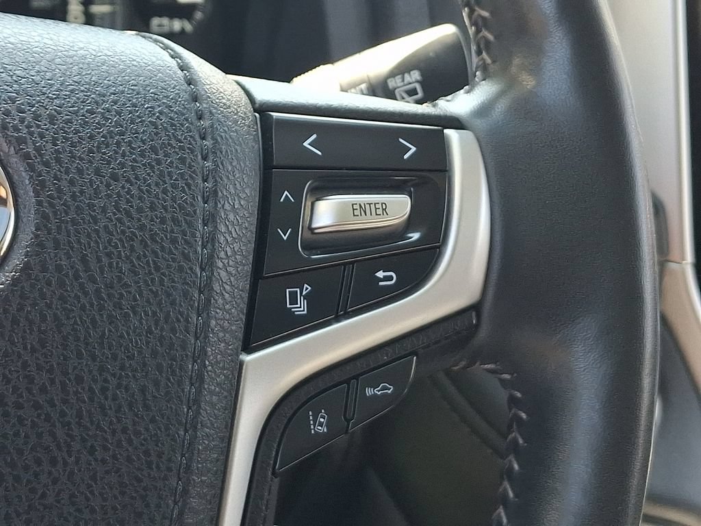 Used 2016 Toyota Land Cruiser w/ Four Season Floor Mat Package AWD/4WD image 22