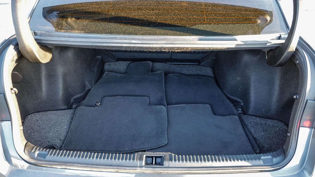 Used 2023 Lexus IS 350 F Sport w/ Accessory Package image 31