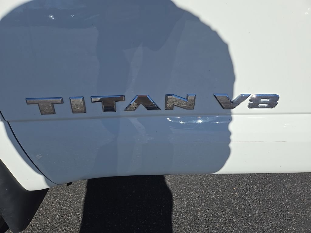 Used 2019 Nissan Titan SV w/ SV Convenience Package image 41