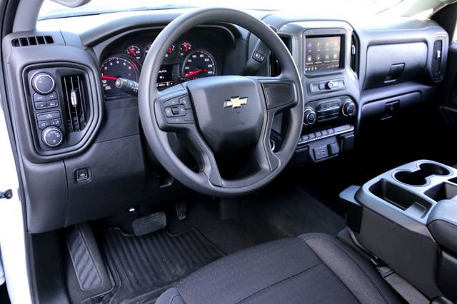 Used 2023 Chevrolet Silverado 1500 Custom image 9