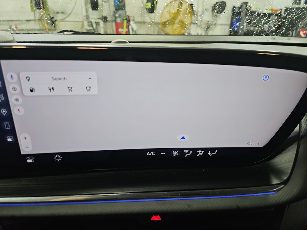 Used 2024 Buick Envision Preferred AWD/4WD image 28