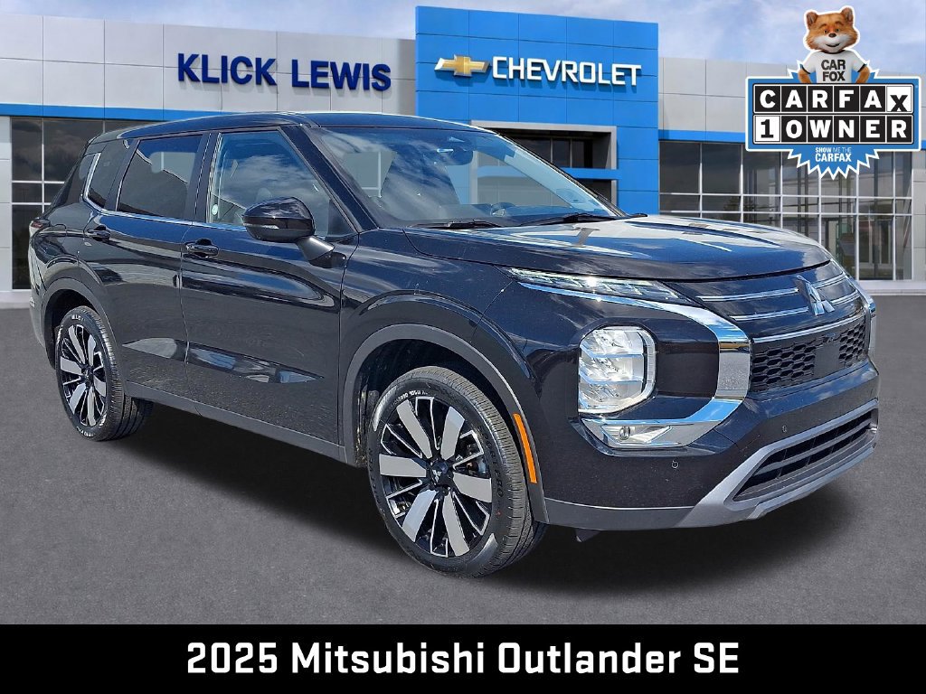 Used 2025 Mitsubishi Outlander SE FWD 360° Tour