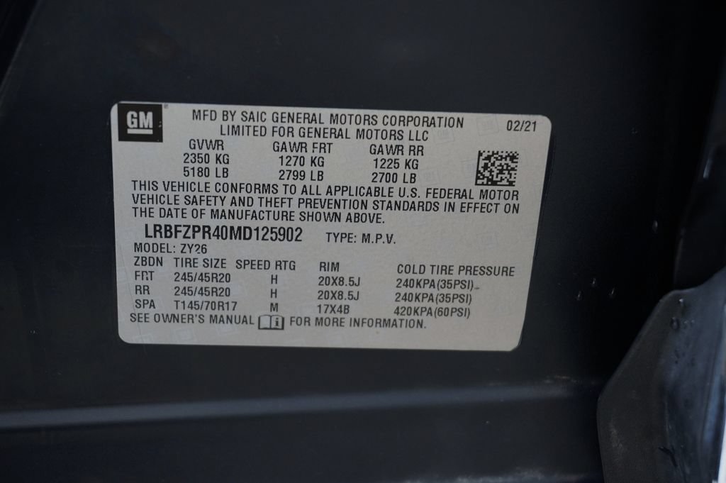 Used 2021 Buick Envision Essence w/ Technology Package I AWD/4WD image 33
