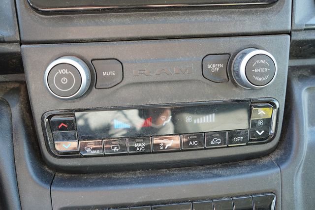 Used 2025 RAM ProMaster 2500 w/ Convenience Group image 21