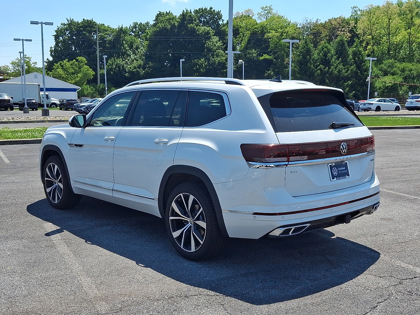 Used 2026 Volkswagen Atlas SEL Premium R-Line AWD/4WD image 5