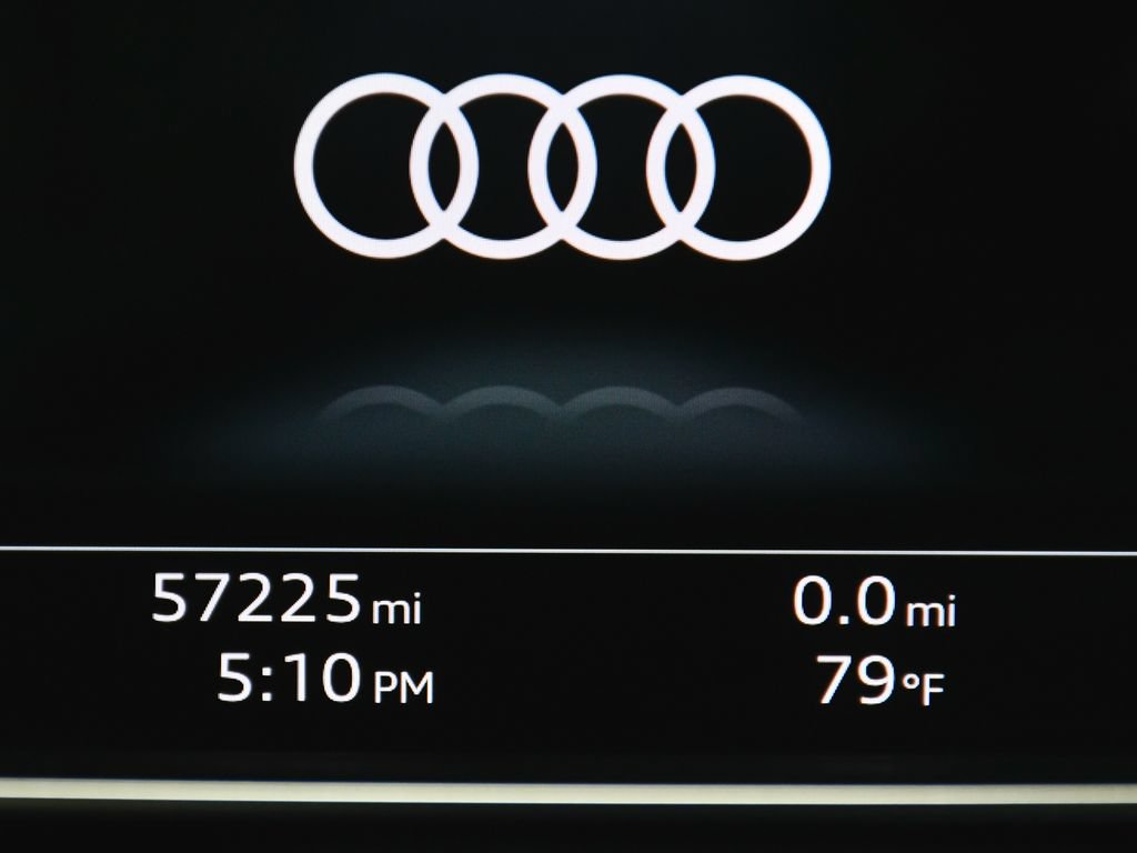 Used 2023 Audi S8 w/ S8 Executive Package AWD/4WD image 26